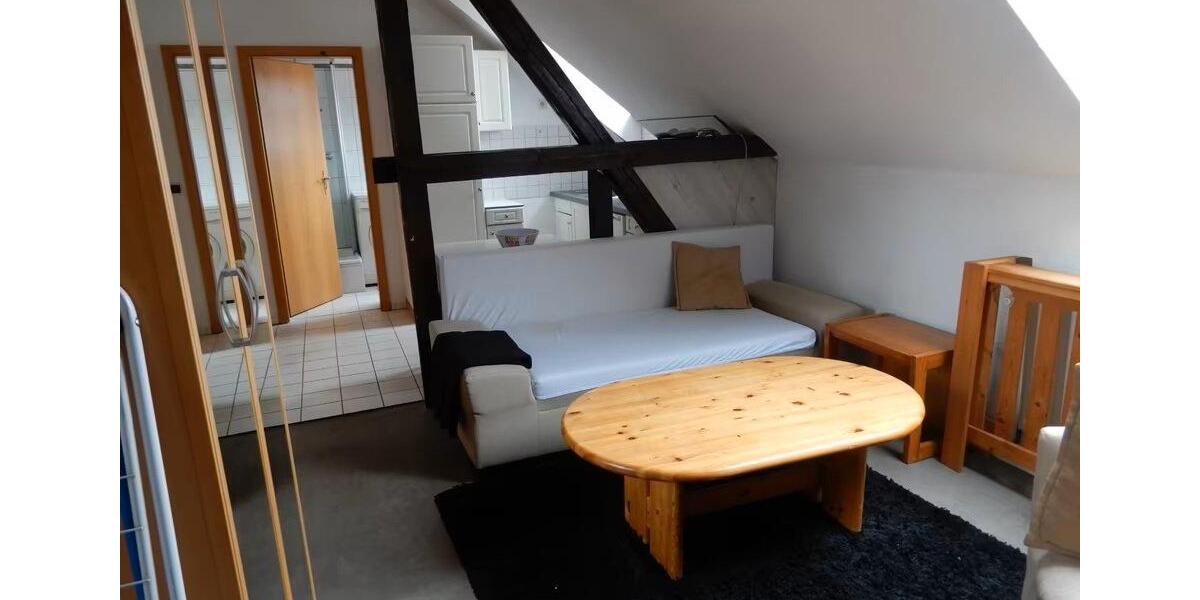 Dachgeschoßwohnung Stendal - 1 Zimmer, 30 m&sup2;, 320&euro; | Angebot:26512809