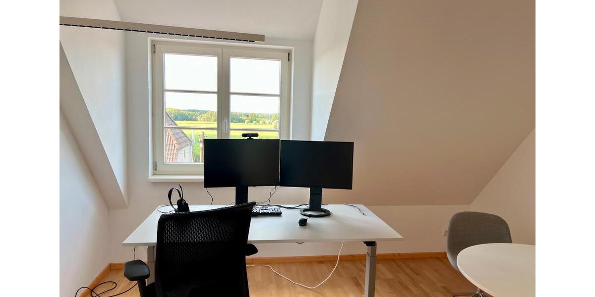 Wohnung, Mietwohnung, Haus, Mehrparteien-Haus, 4 Zimmer 4.5 zimmer