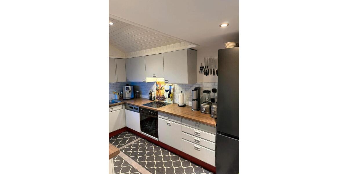 Etagenwohnung Kleinwallstadt - 2.5 Zimmer, 130 m&sup2;, 1.040&euro; | Angebot:25812654