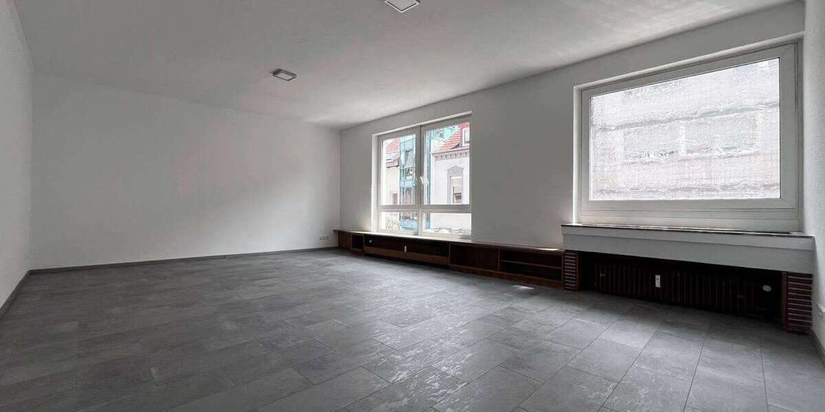 Etagenwohnung Kaiserslautern Betzenberg - 4 Zimmer, 138 m&sup2;, 1.250&euro; | Angebot:27029246