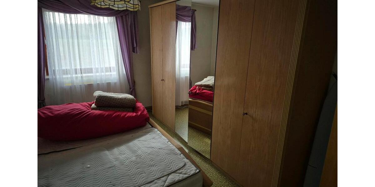 Erdgeschoßwohnung Konnersreuth - 3 Zimmer, 129 m&sup2;, 750&euro; | Angebot:25907825