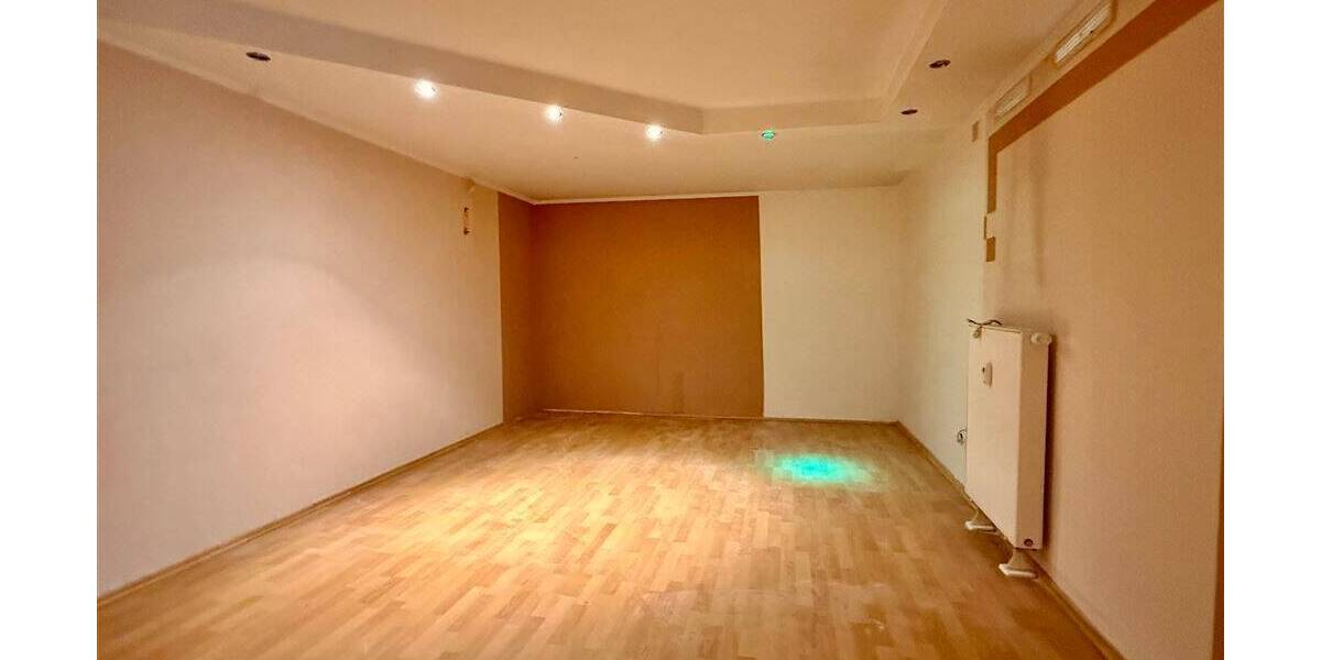 Gewerbeobjekt Murnau a. Staffelsee Murnau - 1.400&euro; | Angebot:26080608