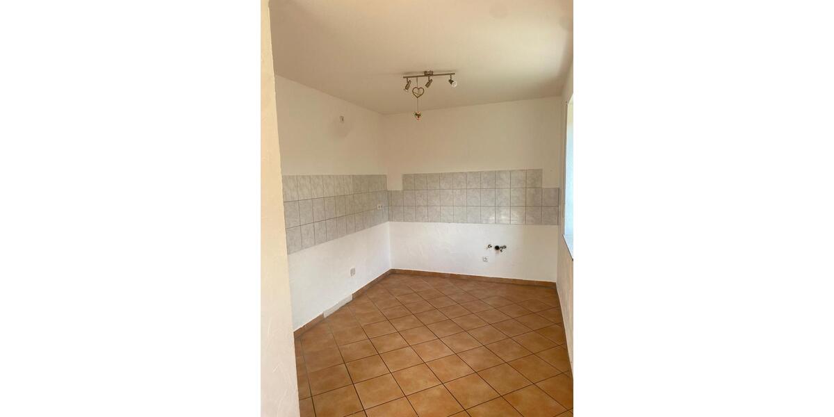 Einfamilienhaus Reinsfeld - 6 Zimmer, 110 m&sup2;, 950&euro; | Angebot:24788267