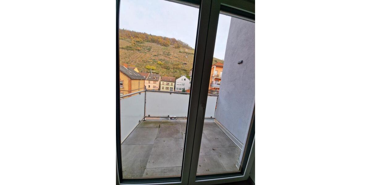 Maisonettenwohnung Klingenberg am Main - 4 Zimmer, 150 m&sup2;, 1.600&euro; | Angebot:23382288