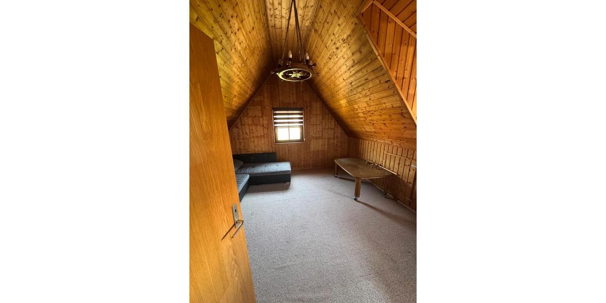Einfamilienhaus Rottenburg am Neckar - 4 Zimmer, 100 m&sup2;, 1.000&euro; | Angebot:26581930
