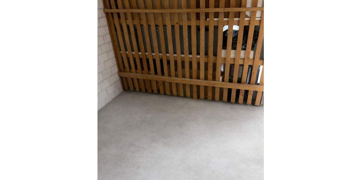 Etagenwohnung Köln-Pesch Pesch - 3 Zimmer, 83 m&sup2;, 1.350&euro; | Angebot:25062906