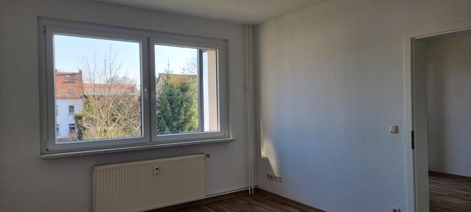 Etagenwohnung Malchin - 2 Zimmer, 49 m&sup2;, 300&euro; | Angebot:25805177