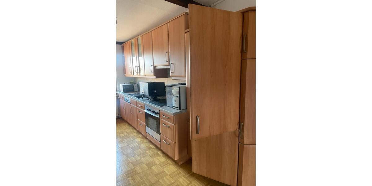 Dachgeschoßwohnung Halle (Saale) Frohe Zukunft - 2 Zimmer, 60 m&sup2;, 648&euro; | Angebot:26698376