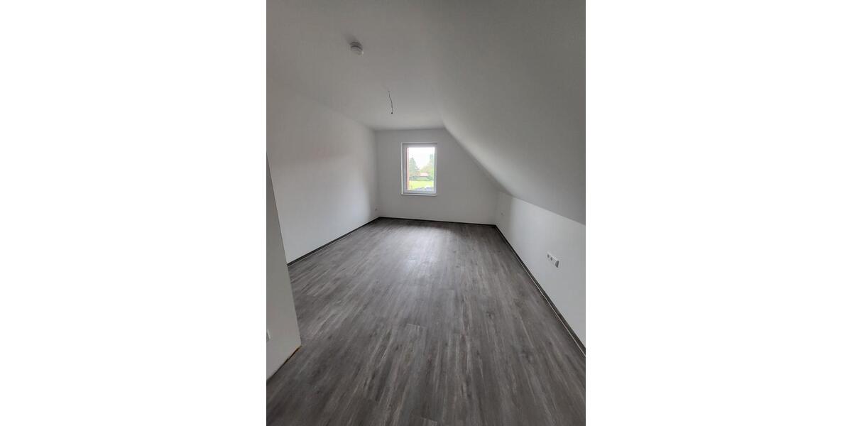 Dachgeschoßwohnung Beelen - 2 Zimmer, 60 m&sup2;, 550&euro; | Angebot:26423165