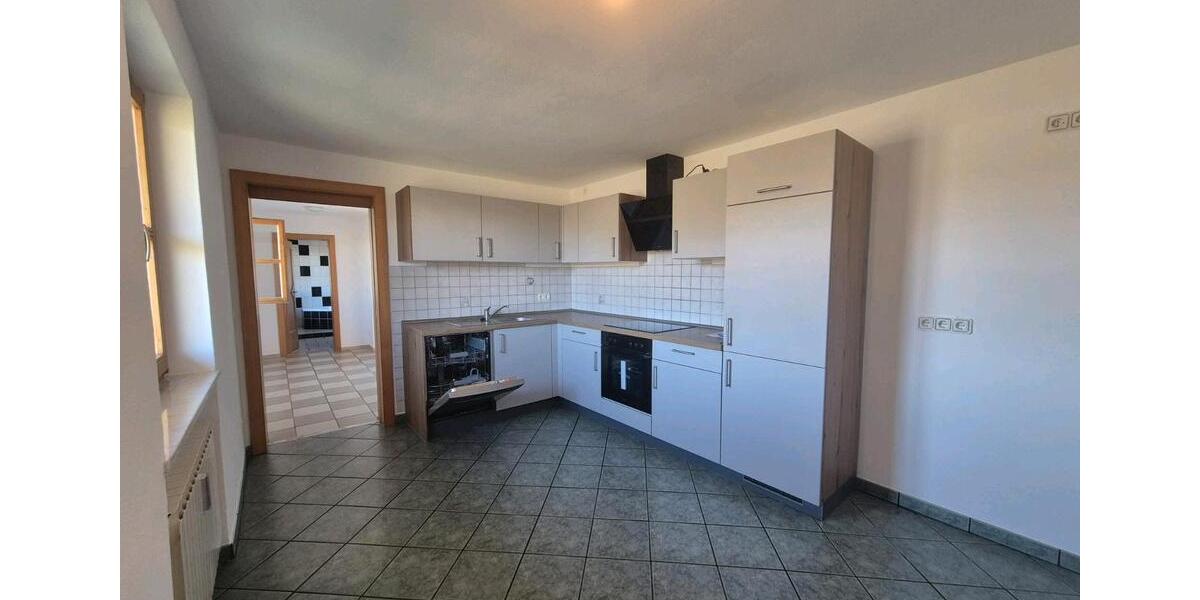 Etagenwohnung Neuburg am Inn - 2 Zimmer, 67 m&sup2;, 800&euro; | Angebot:25395583