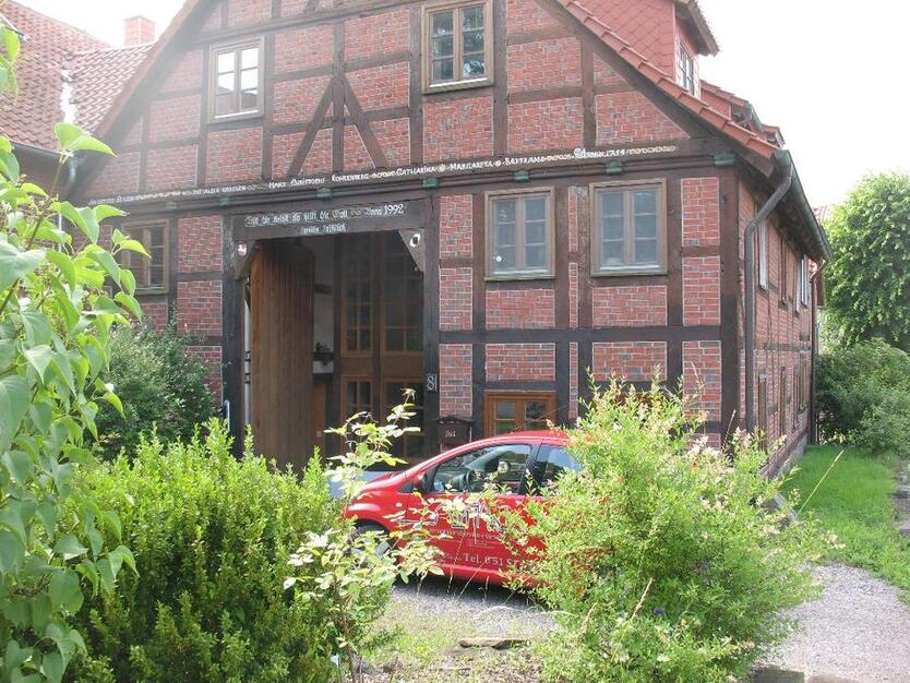 Geräumige 3 Zimmerwohnung im Fachwerkhaus mit Kamin in Esperde, 1. EG im Zweifamilienhaus