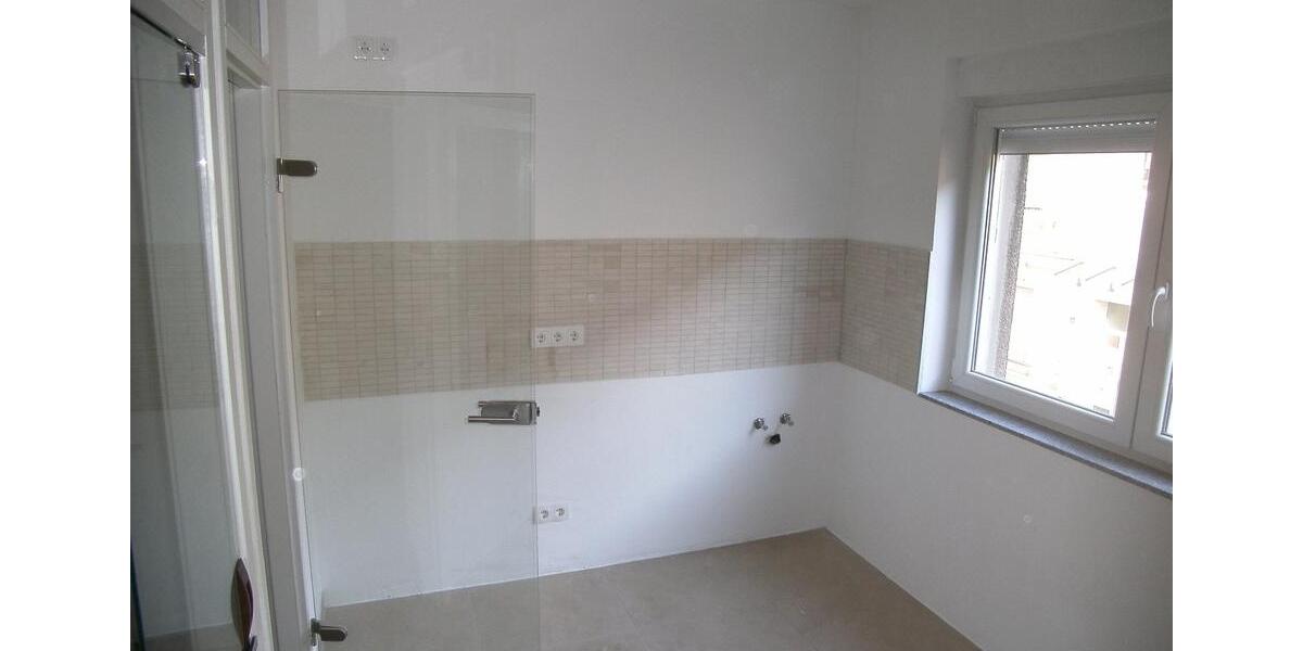 Neubau ! 4 Zimmer Neubauwohnung mit großem Balkon 4 zimmer