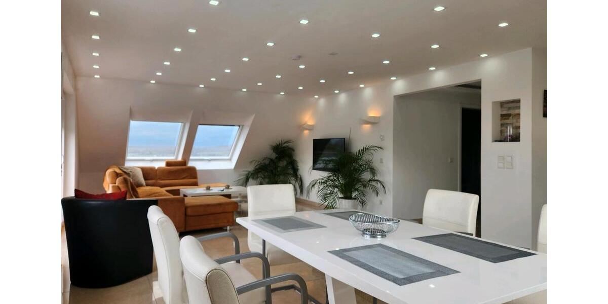 Monteurzimmer bis 7 Personen Luxus Ferienwohnung Voll möbliert 3 zimmer