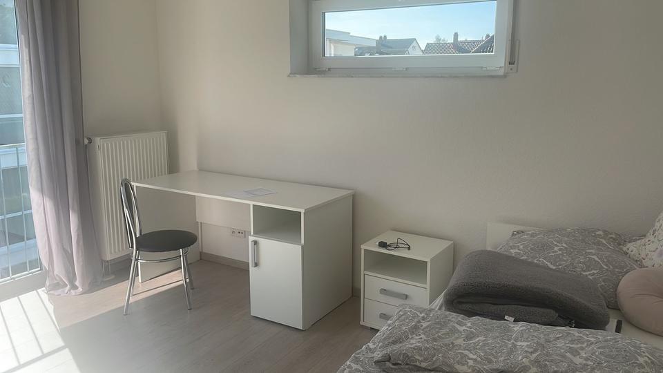 Wohnen auf Zeit Villingen-Schwenningen Schwenningen - 2 Zimmer, 40 m&sup2;, 415&euro; | Angebot:26128620