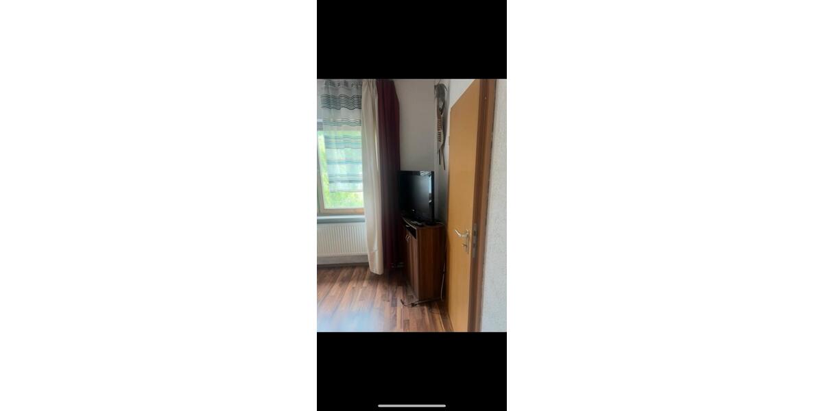 Erdgeschoßwohnung Dettingen unter Teck - 1 Zimmer, 27 m&sup2;, 450&euro; | Angebot:24785916