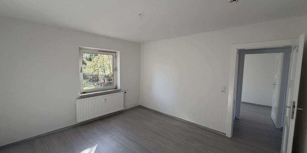 Etagenwohnung Salzgitter Ortschaft Ost - 3 Zimmer, 55 m&sup2;, 384&euro; | Angebot:26379883