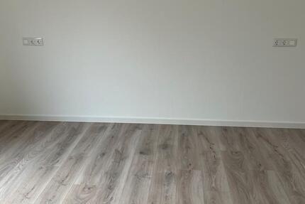 Wohnung München Allach-Untermenzing - 2 Zimmer, 77 m&sup2;, 1.800&euro; | Angebot:25226048