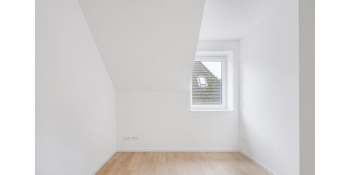 Reihenhaus Stade - 5 Zimmer, 129 m&sup2;, 1.750&euro; | Angebot:26340692