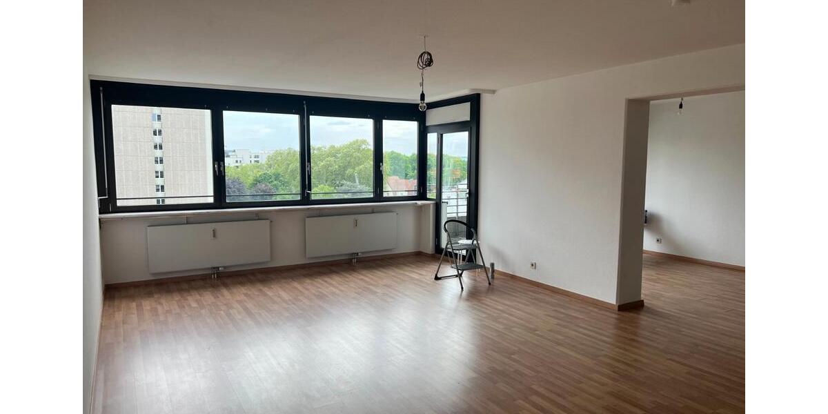 Etagenwohnung Bonn Auerberg - 4 Zimmer, 123 m&sup2;, 1.537&euro; | Angebot:26625119