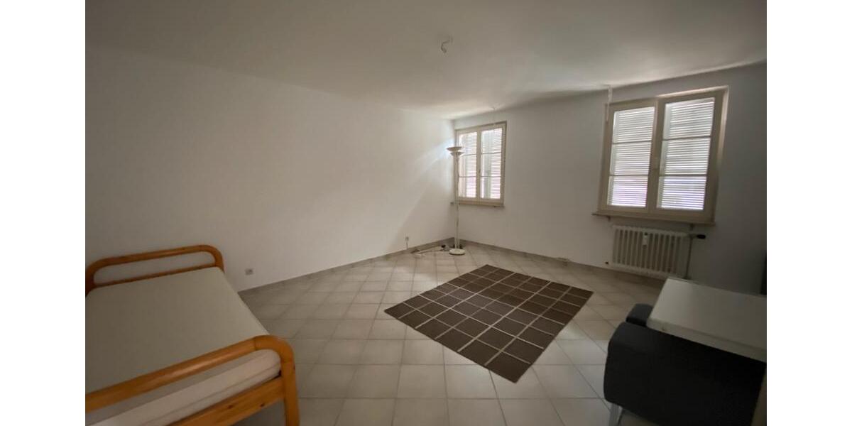 Etagenwohnung Baden-Baden Baden - 2 Zimmer, 78 m&sup2;, 990&euro; | Angebot:24619625