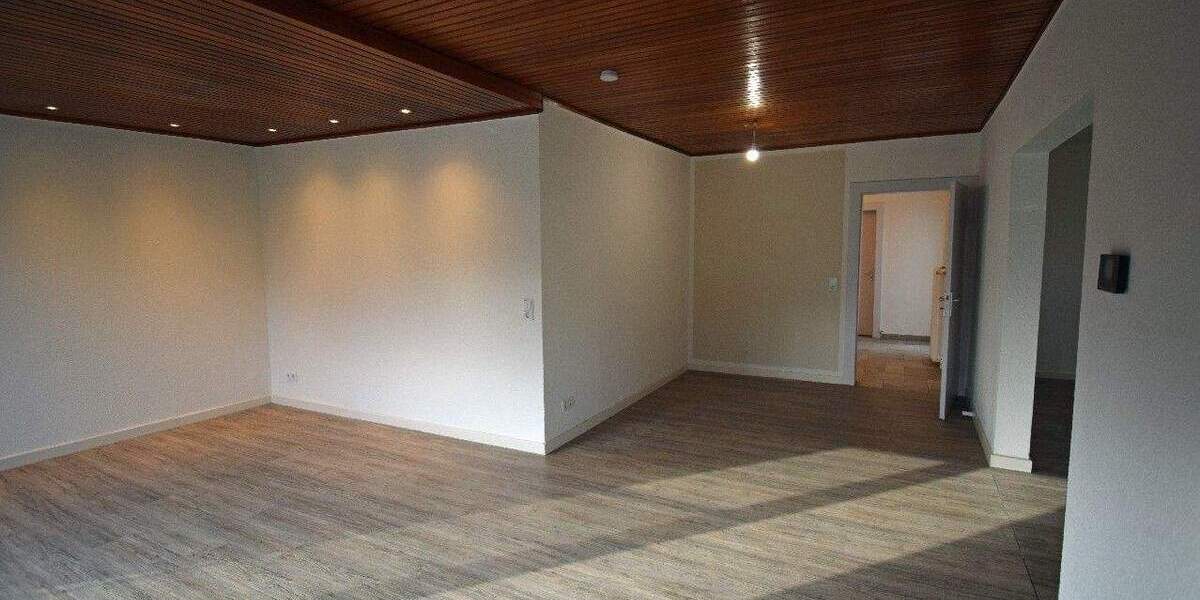 Helles, großzügiges Familienhaus mit großem Garten in attraktiver Wohnlage von 41334 Nettetal 8 zimmer