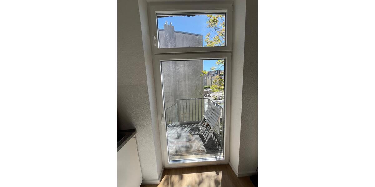 Wohnen auf Zeit Düsseldorf Pempelfort - 2.5 Zimmer, 67 m&sup2;, 1.250&euro; | Angebot:26517761