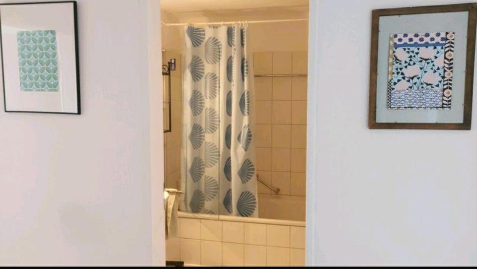 Wohnen auf Zeit Überlingen - 17 Zimmer, 76 m&sup2;, 500&euro; | Angebot:25173811