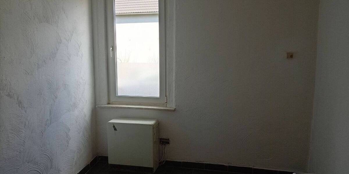 Etagenwohnung Eschenburg Eibelshausen - 3 Zimmer, 80 m&sup2;, 500&euro; | Angebot:26229777