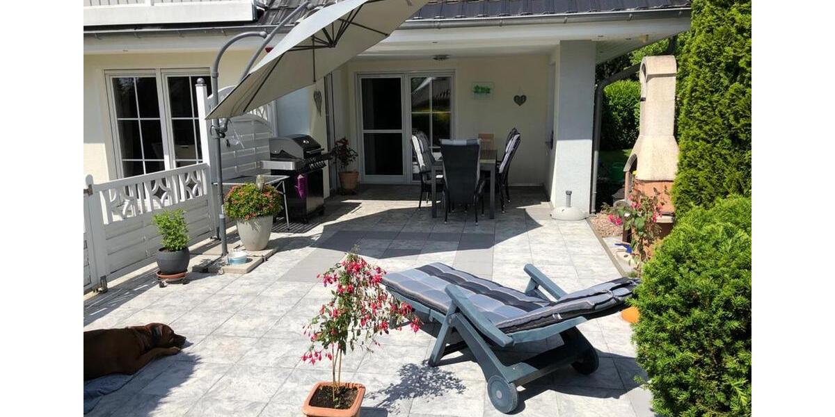 Einfamilienhaus Einbeck - 7 Zimmer, 220 m&sup2;, 1.890&euro; | Angebot:24976077