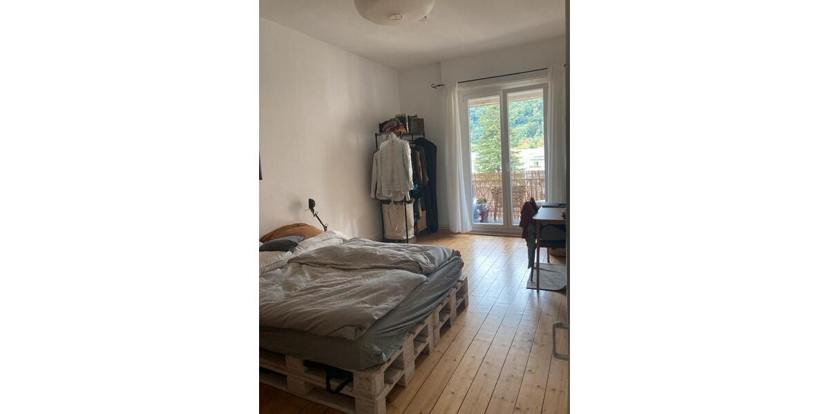 Wohnen auf Zeit Freiburg im Breisgau Ebnet - 2.5 Zimmer, 61 m&sup2;, 600&euro; | Angebot:26626623
