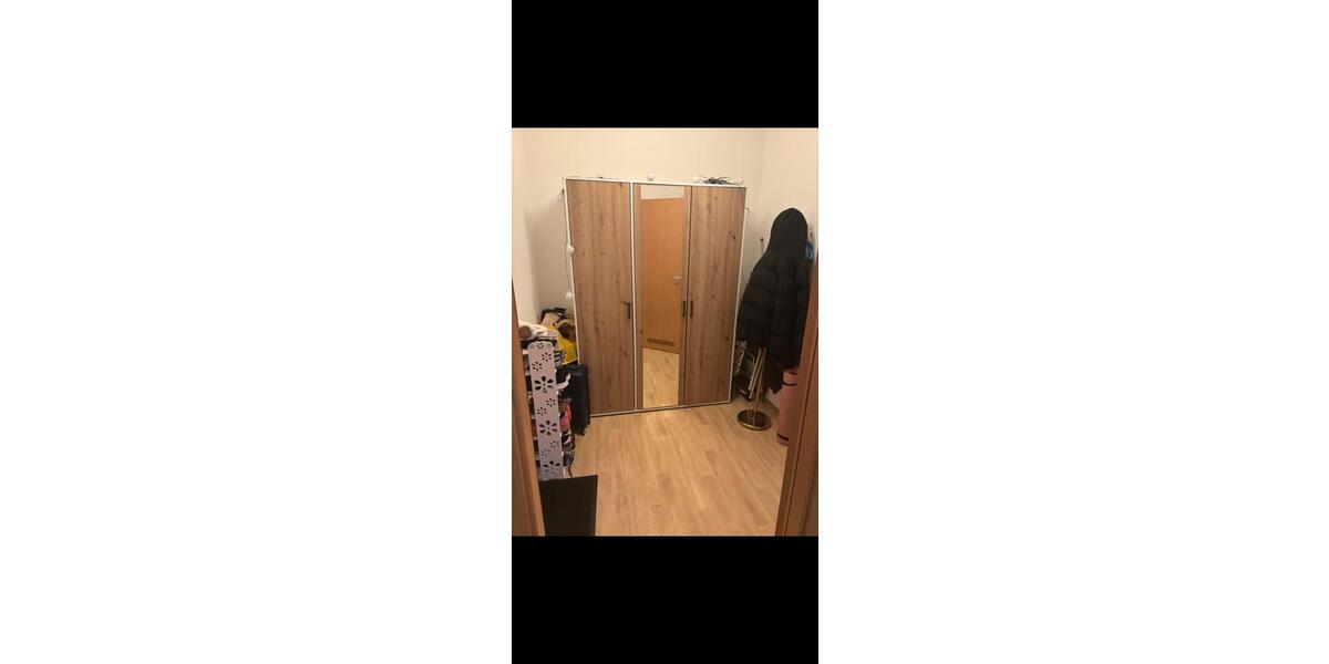 Etagenwohnung Stralsund Knieper - 1 Zimmer, 32 m&sup2;, 450&euro; | Angebot:26536604
