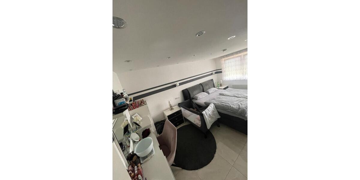 4 Zimmer Luxus Wohnung in Asperg zu vermieten 4 zimmer