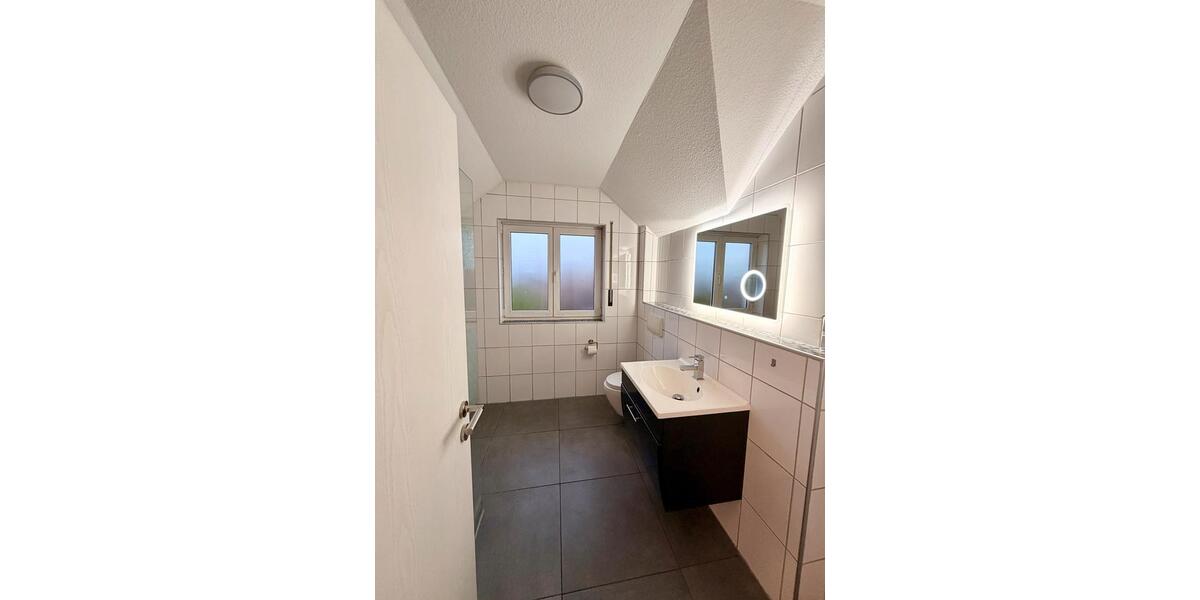 Maisonette Wohnung in Lohmar Ort zu vermieten 2 zimmer