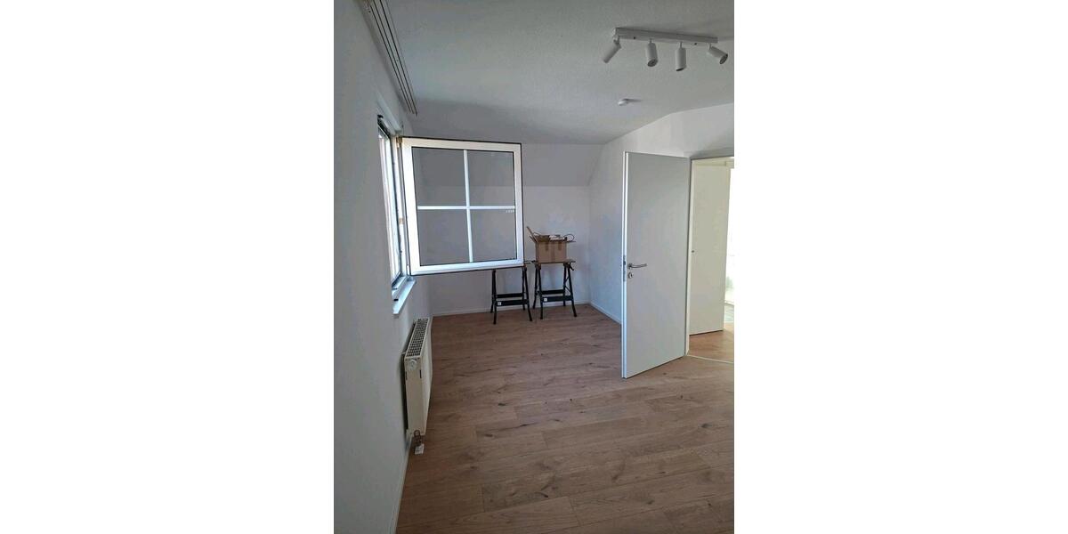 Dachgeschoßwohnung Biberach an der Riß - 3 Zimmer, 64 m&sup2;, 950&euro; | Angebot:25920941