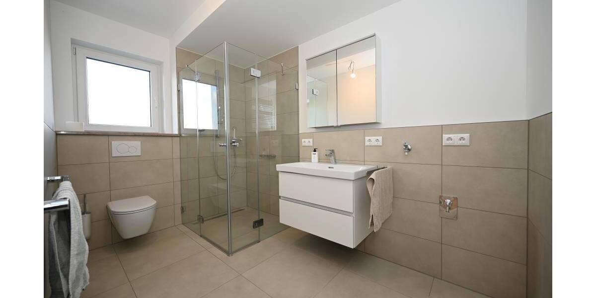 Etagenwohnung Mühlhausen - 2 Zimmer, 54 m&sup2;, 595&euro; | Angebot:26751417
