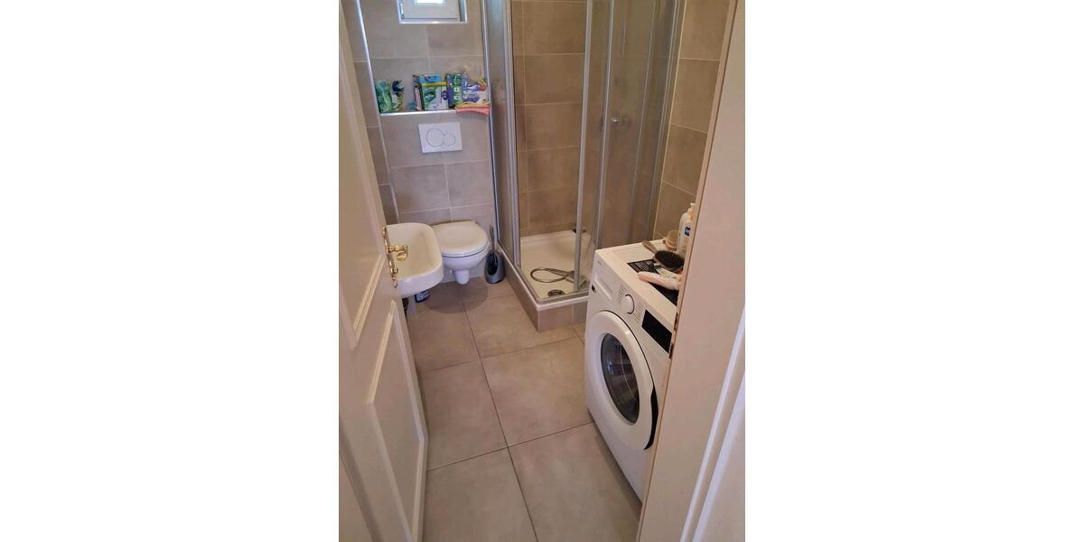 Wohnen auf Zeit Bad Homburg vor der Höhe Berliner Siedlung/Gartenfeld - 4 Zimmer, 16 m&sup2;, 650&euro; | Angebot:26215516