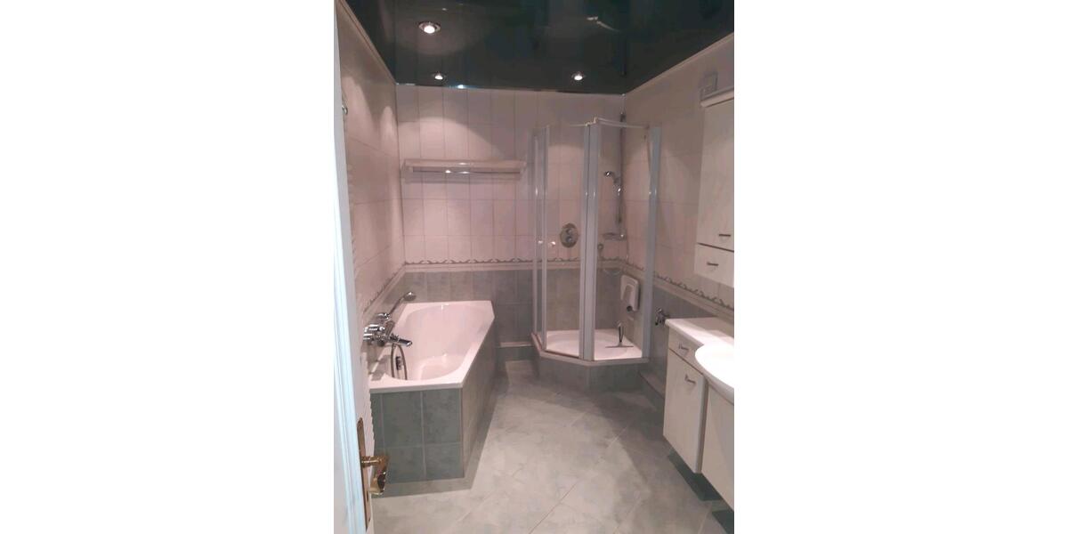 Dachgeschoßwohnung Strehla - 3 Zimmer, 73 m&sup2;, 445&euro; | Angebot:26261374