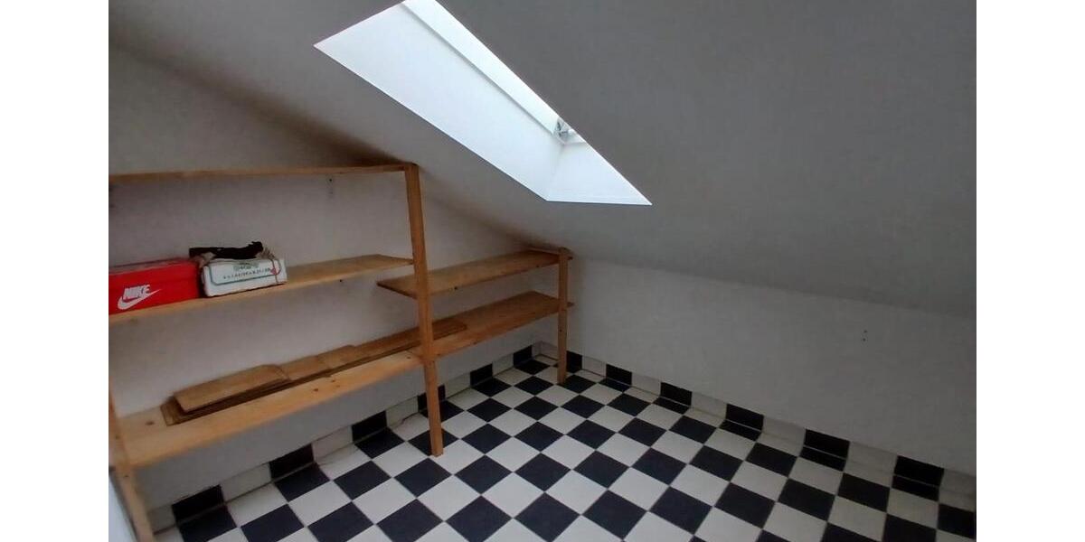 Dachgeschoßwohnung Lichtenfels - 4 Zimmer, 99 m&sup2;, 750&euro; | Angebot:24524275