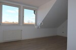 Frisch renovierte 3-Zimmer-Wohnung mit Einbauküche - Dachgeschoßwohnung Emsbüren | Angebot:26943003
