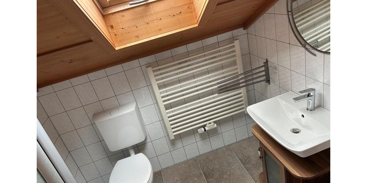 Dachgeschoßwohnung Bad Feilnbach - 2 Zimmer, 55 m&sup2;, 750&euro; | Angebot:26023301