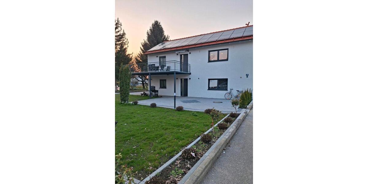 Erdgeschoßwohnung Essenbach - 3 Zimmer, 80 m&sup2;, 2.200&euro; | Angebot:25715422