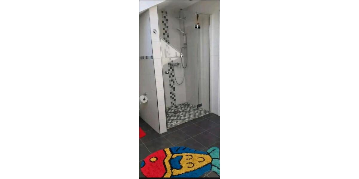 Dachgeschoßwohnung Leimersheim - 3 Zimmer, 1.200&euro; | Angebot:23295627