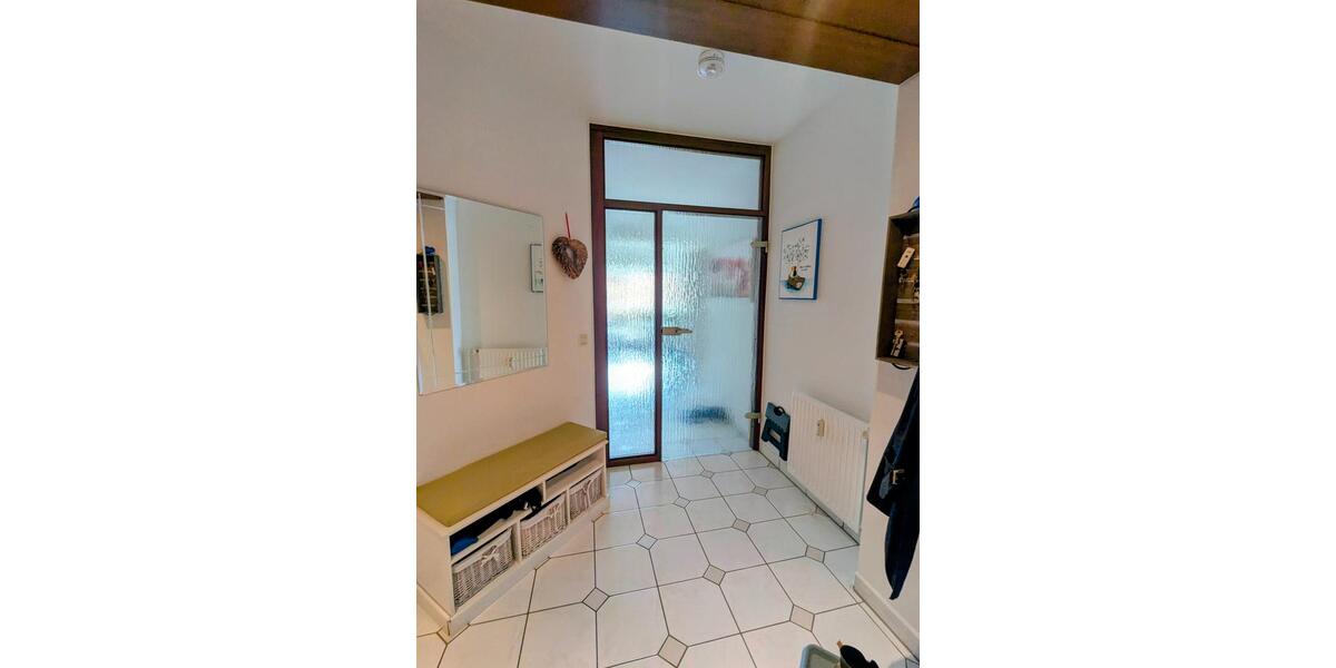 Etagenwohnung Pulsnitz - 3 Zimmer, 94 m&sup2;, 750&euro; | Angebot:26008267