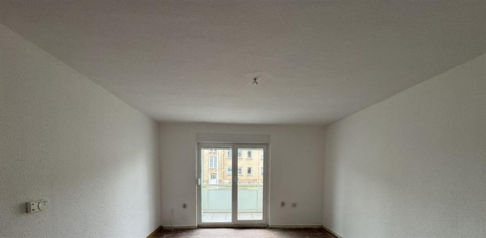 Etagenwohnung Nienburg (Saale) - 2 Zimmer, 50 m&sup2;, 325&euro; | Angebot:26162208