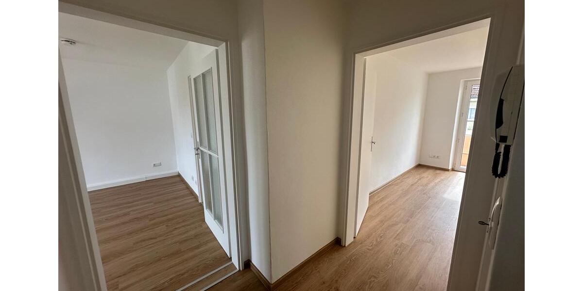 Etagenwohnung Weiden in der Oberpfalz - 2 Zimmer, 50 m&sup2;, 503&euro; | Angebot:26131539