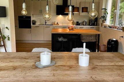 Haus Bergfelde Bergfelde - 5 Zimmer, 158 m&sup2;, 2.300&euro; | Angebot:25969935