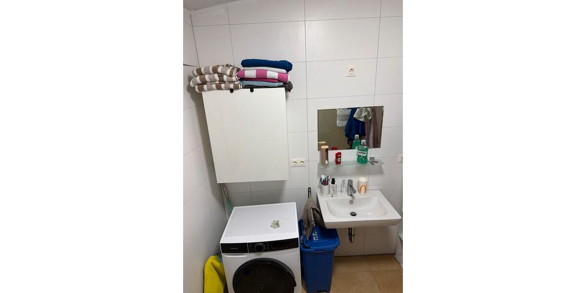 Dachgeschoßwohnung Landshut - 2 Zimmer, 71 m&sup2;, 1.120&euro; | Angebot:25965975