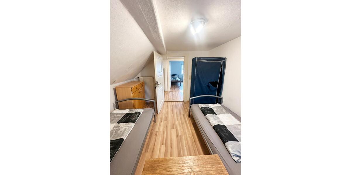 Wohnen auf Zeit Hallbergmoos - 5 Zimmer, 125 m&sup2;, 12&euro; | Angebot:26492701