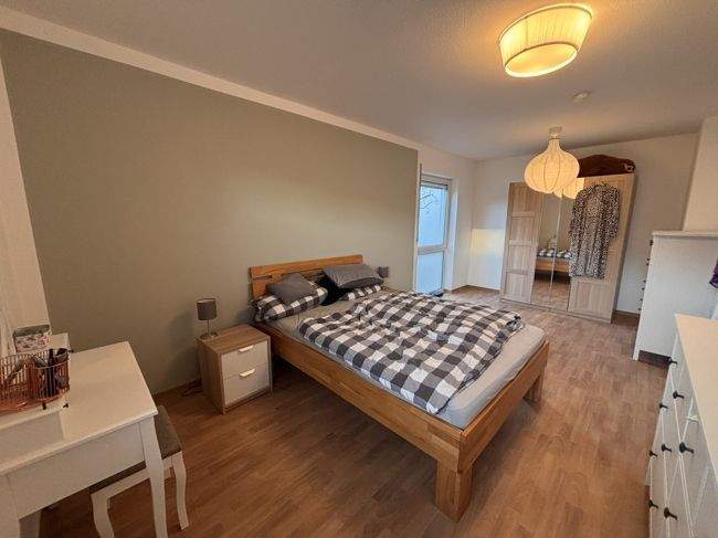 Etagenwohnung Solms Niederbiel - 3 Zimmer, 96 m&sup2;, 800&euro; | Angebot:25662041