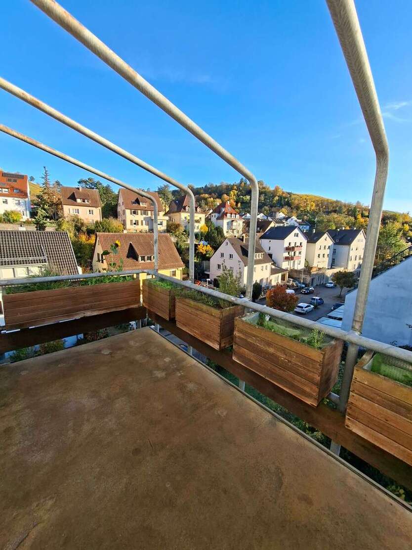 Wohnung zum Mieten in Stuttgart 880 € 73.5 m² 2.5 zimmer